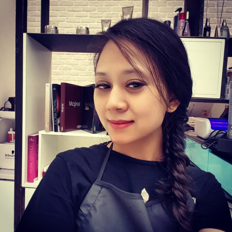 Its Trang Dubai Nail Lashes Beauty Artist